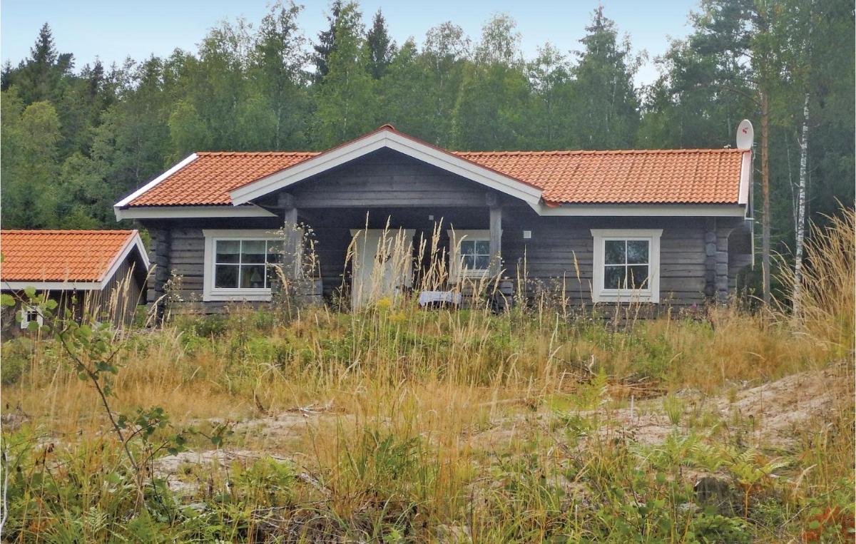 Nice Home In Grums With Kitchen