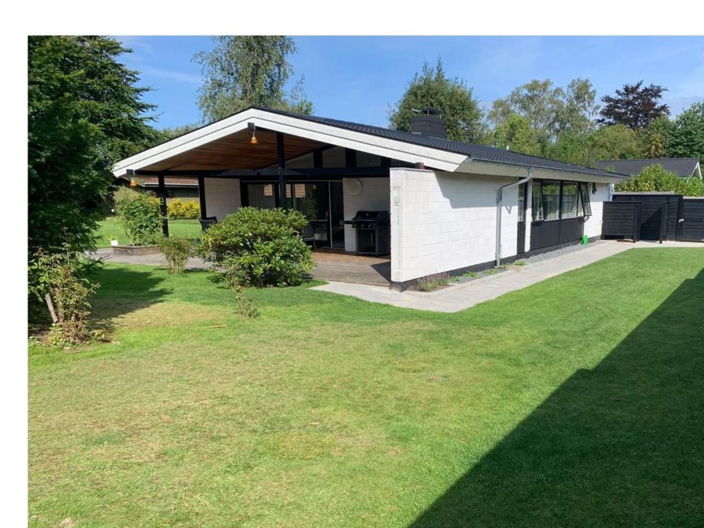Holiday Home Gunnil - 1km from the sea by Interhome