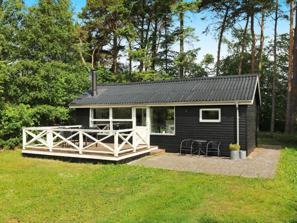 4 person holiday home in Hadsund
