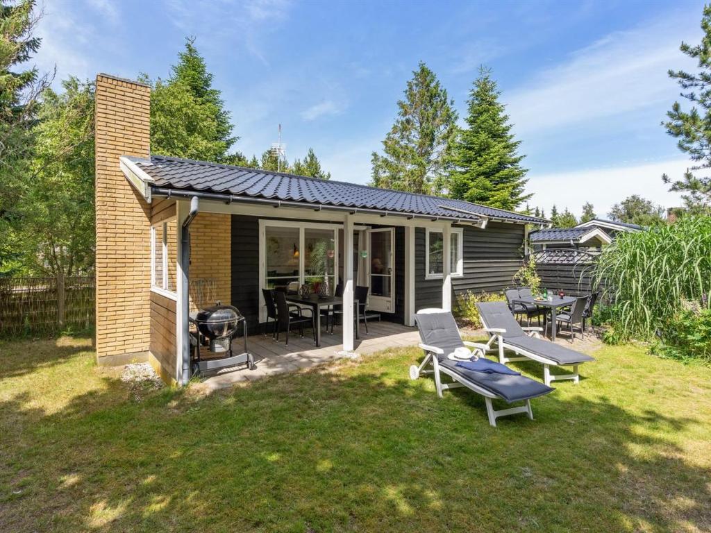 Holiday Home Harri - 700m from the sea by Interhome