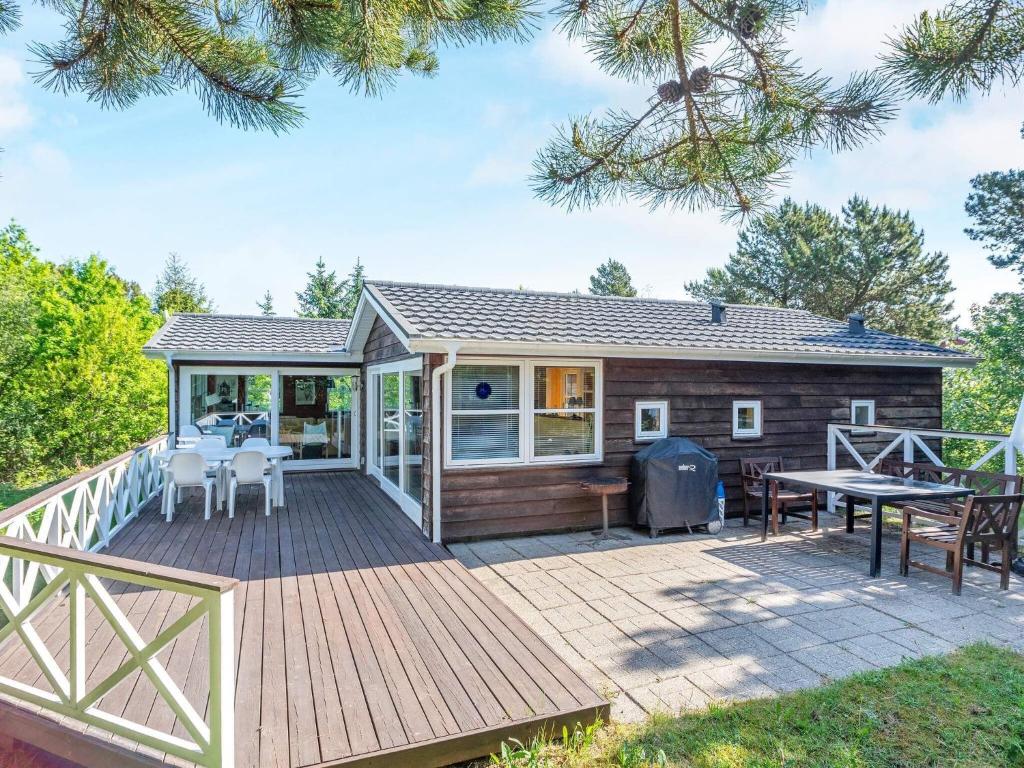 6 person holiday home in Løgstør-By Traum