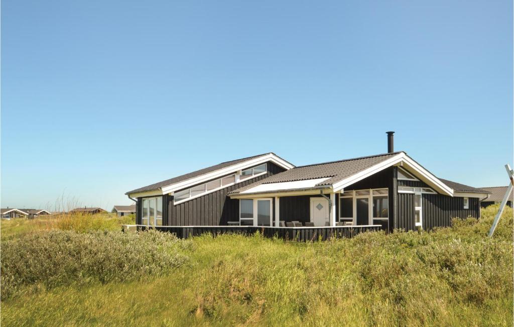 Nice Home In Hjørring With Sauna