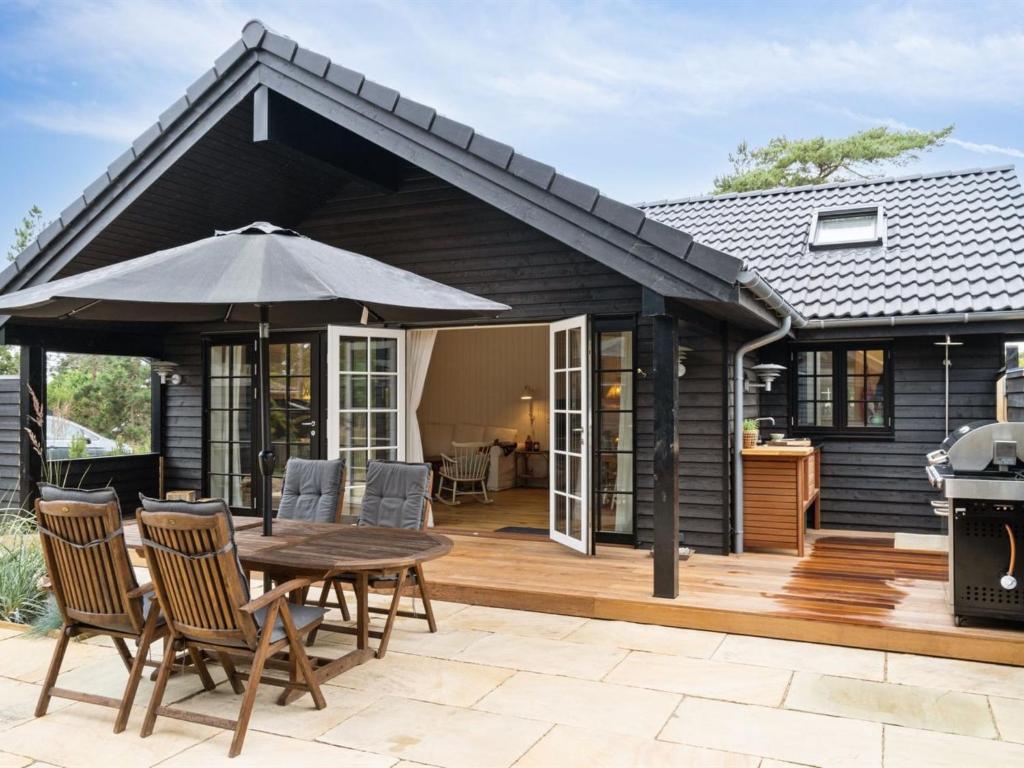 Holiday Home Jensen - 175m from the sea by Interhome