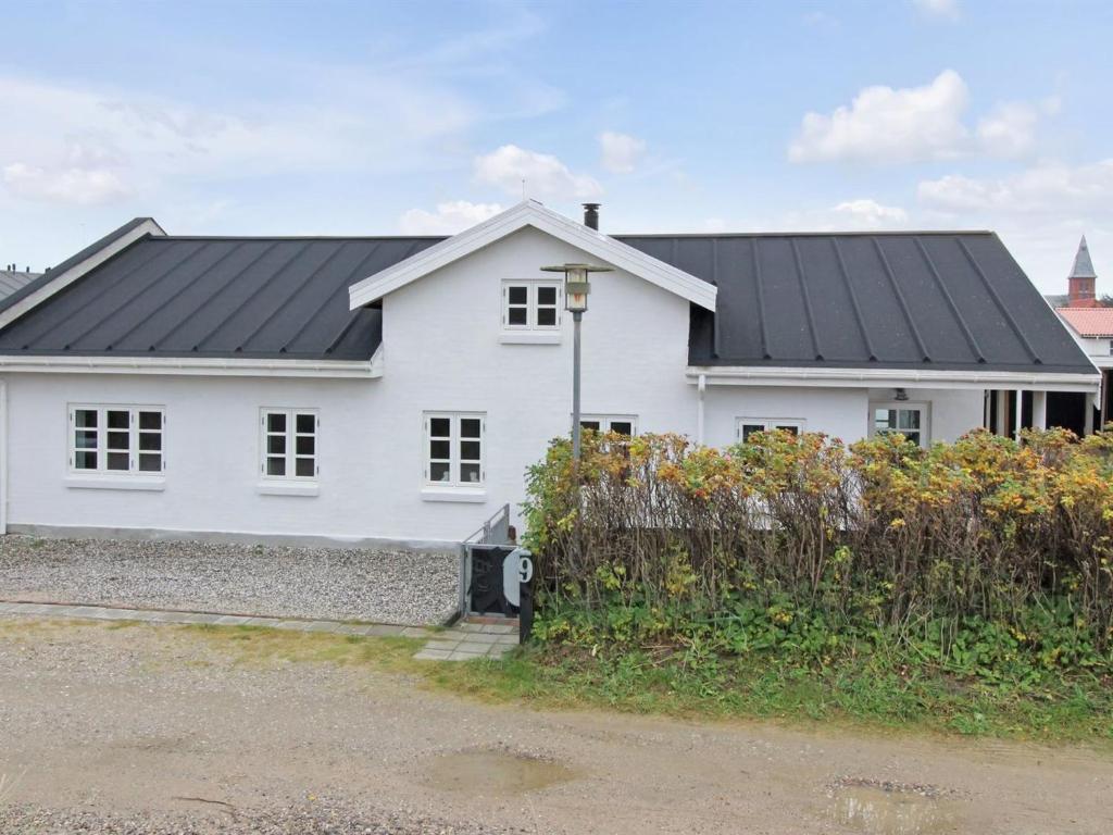 Holiday Home Norman - 150m from the sea by Interhome