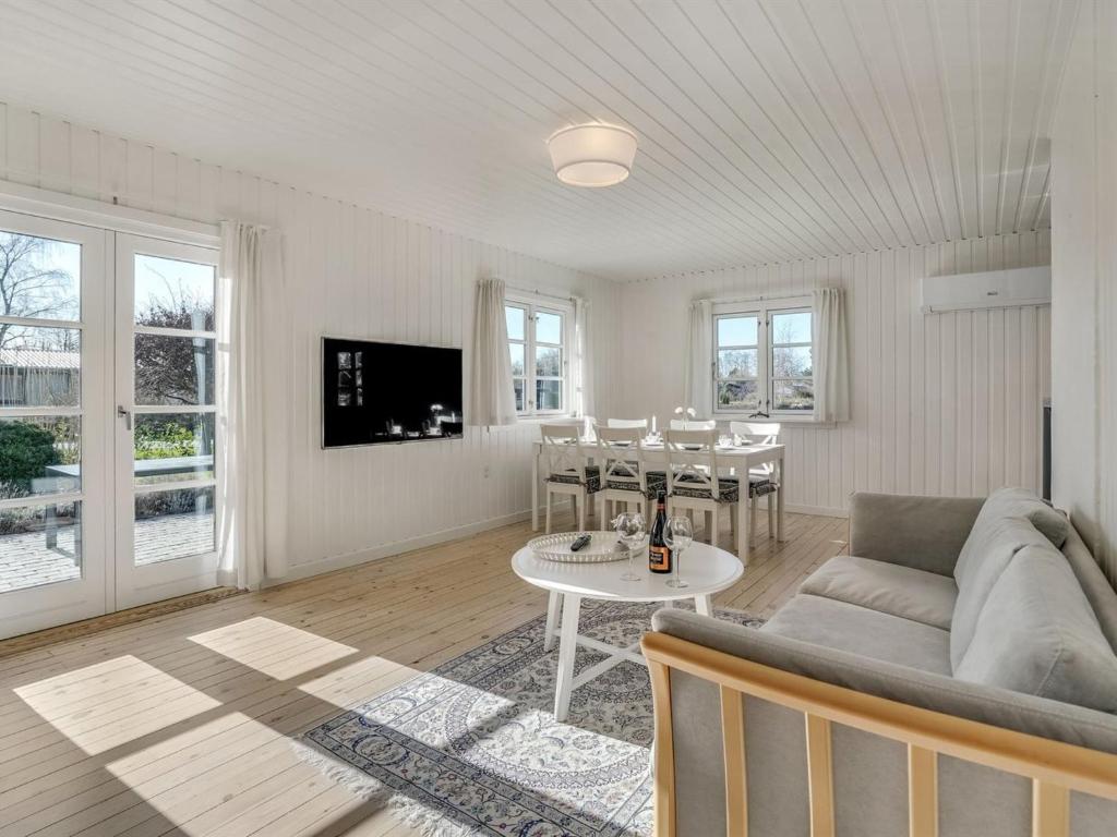 Holiday Home Ghita - 1-2km from the sea by Interhome
