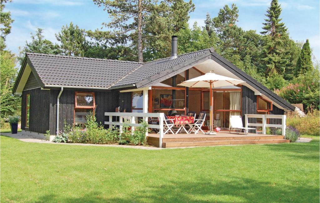 Holiday Home Nøddebakken