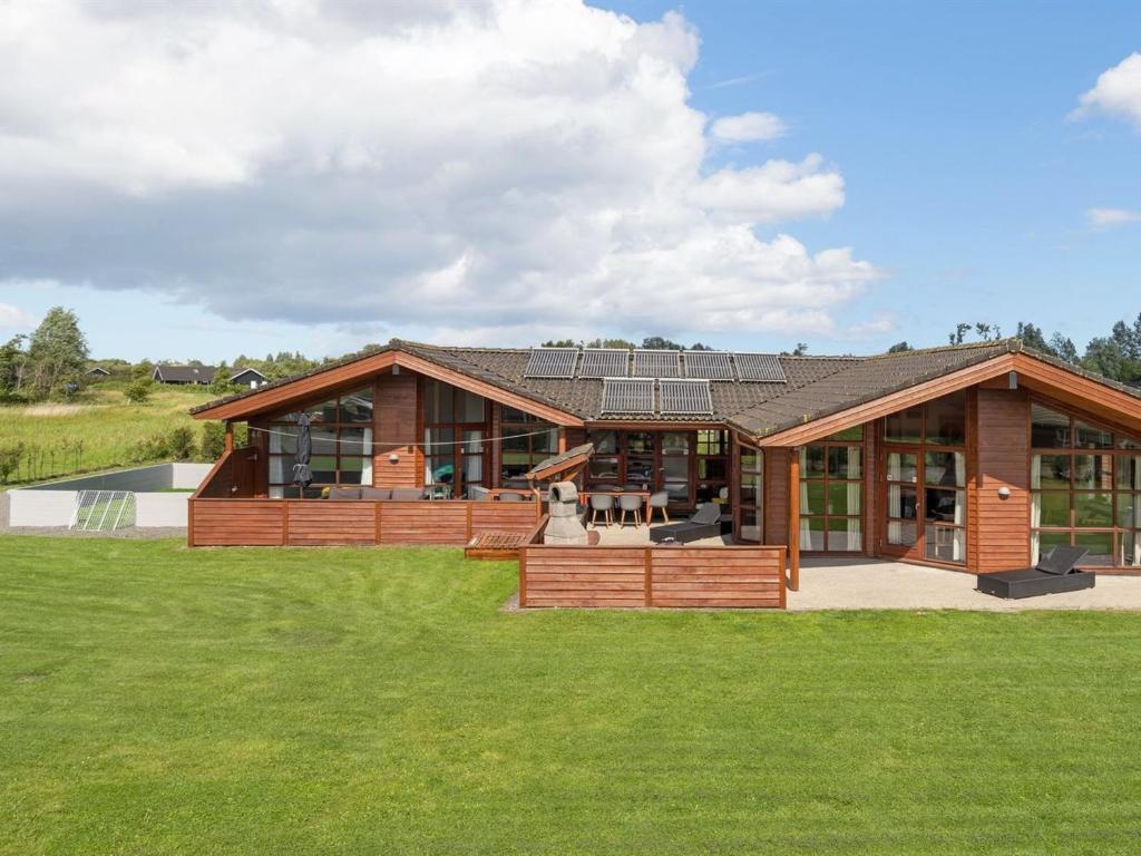 Holiday Home Niela - 800m from the sea by Interhome