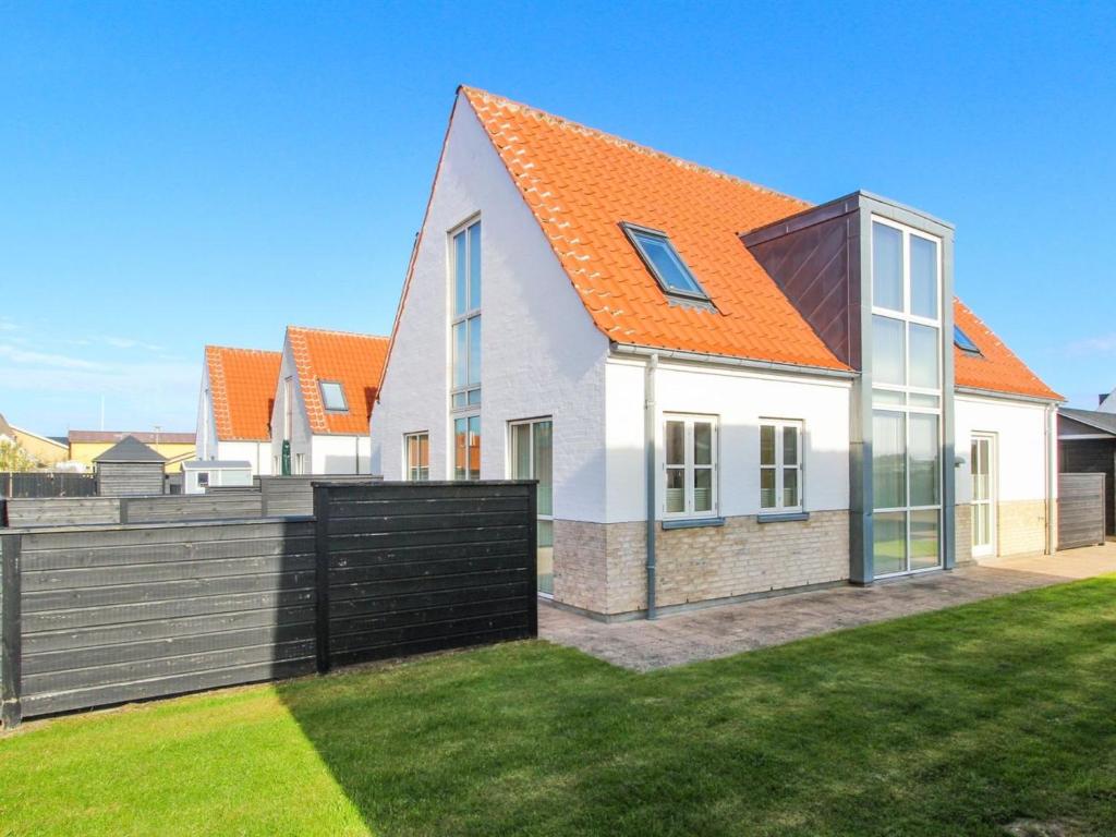 Holiday Home Gisken - 600m from the sea by Interhome
