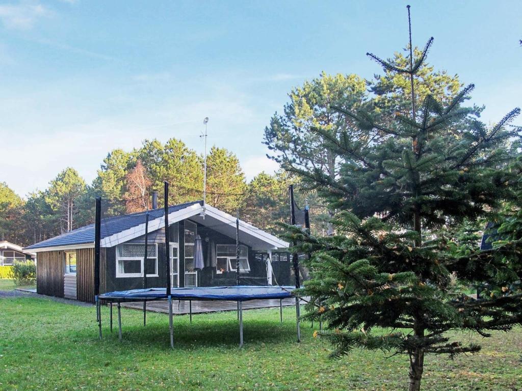 6 person holiday home in Rødby