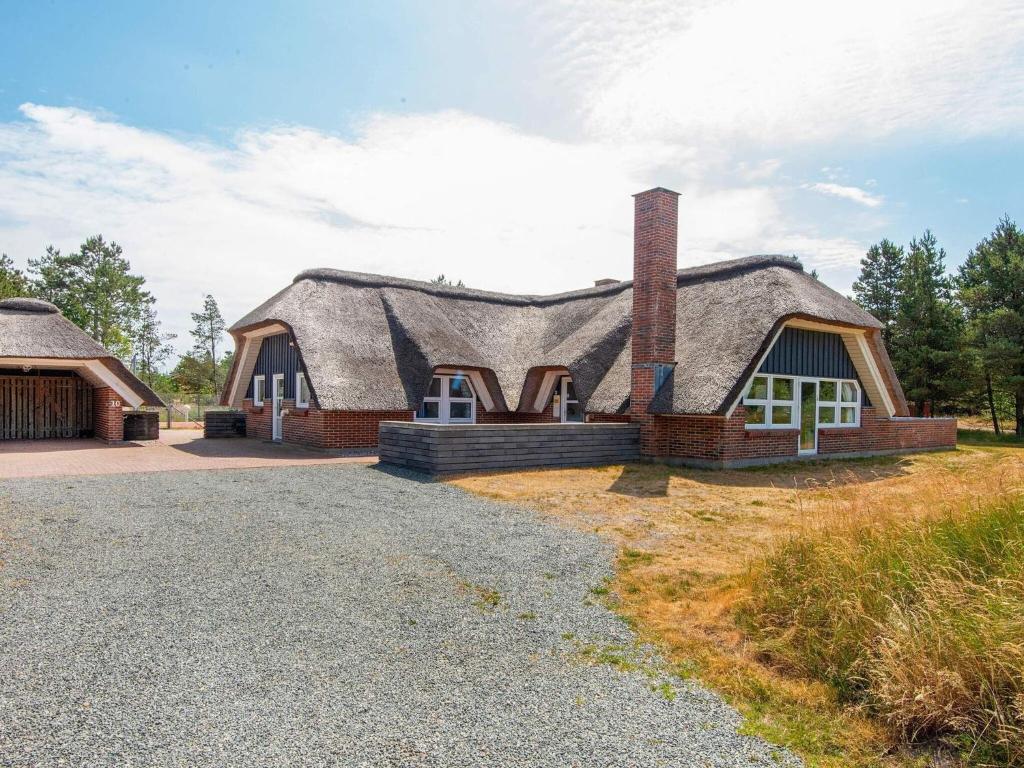 14 person holiday home in Rømø
