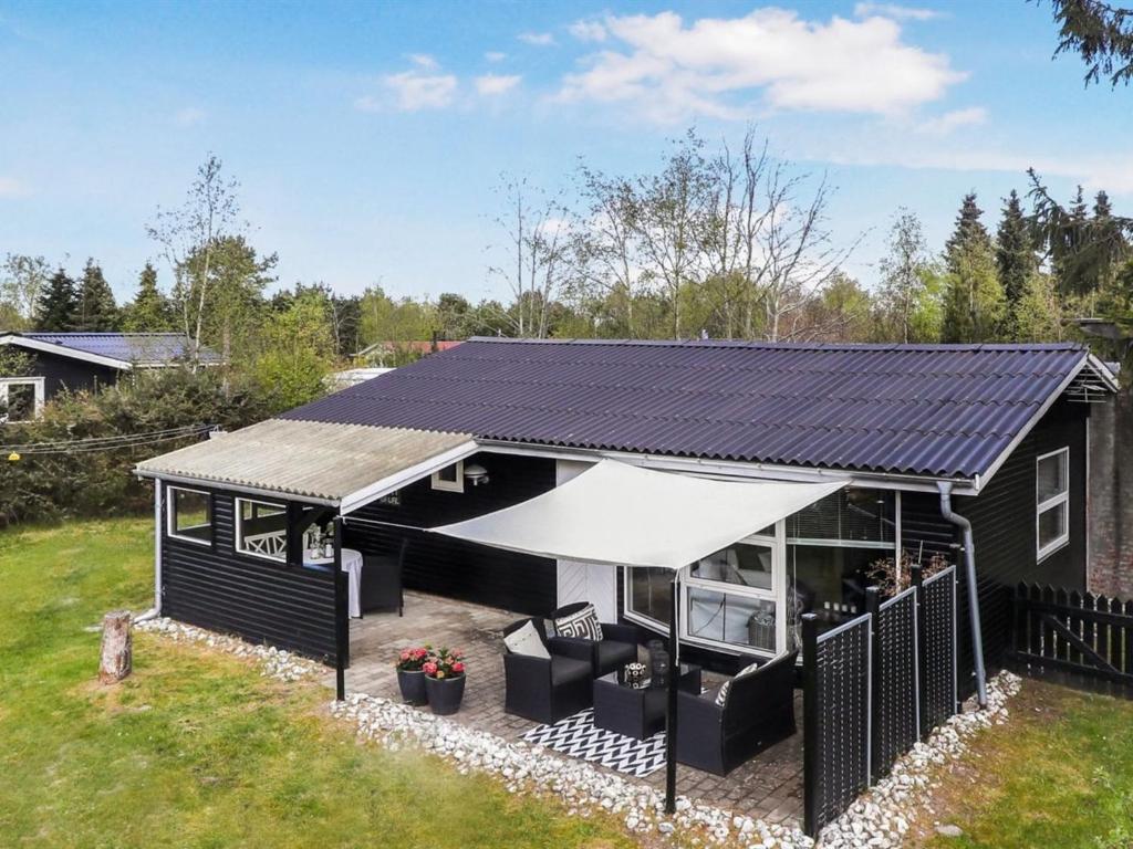 Holiday Home Sjo - from the sea by Interhome