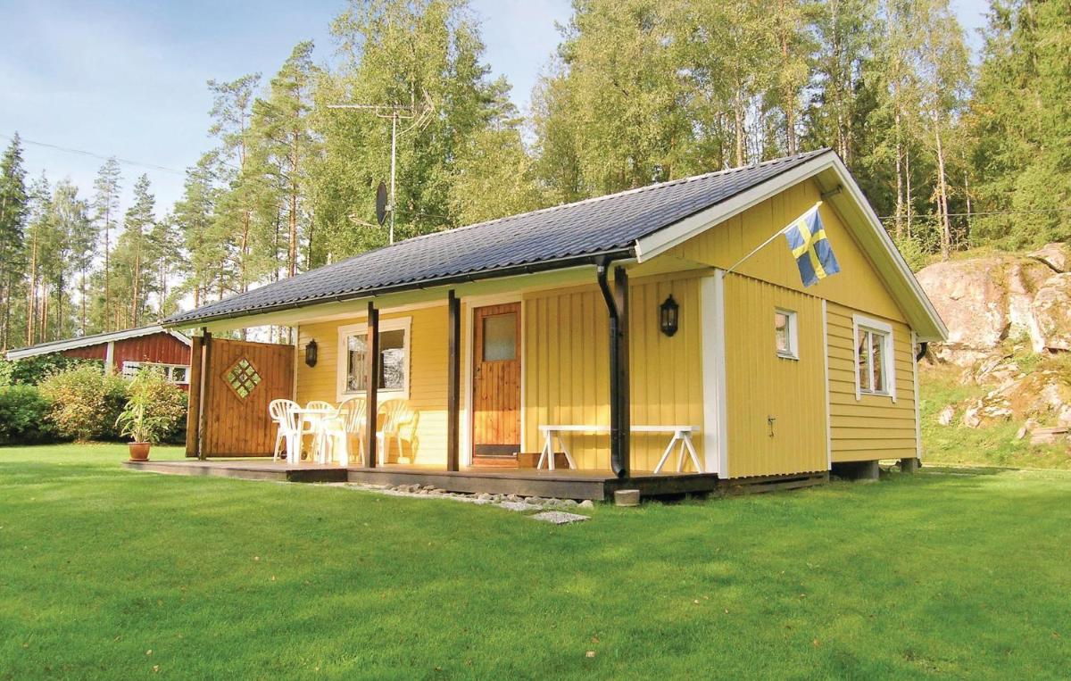 Beautiful Home In Svenljunga With House Sea View