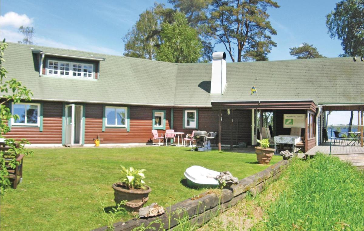 Amazing Home In Skånes Fagerhult With Sauna