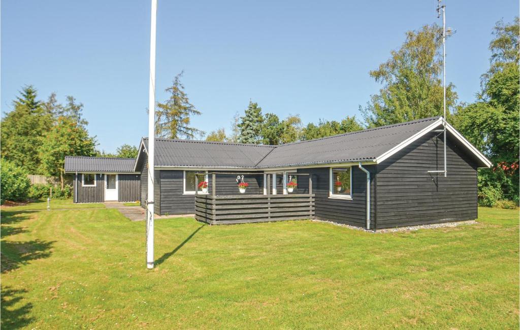 Holiday Home Skovfyrvej Væggerløse V