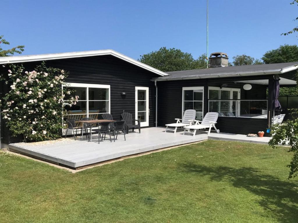 Holiday Home Henryk - 500m from the sea by Interhome