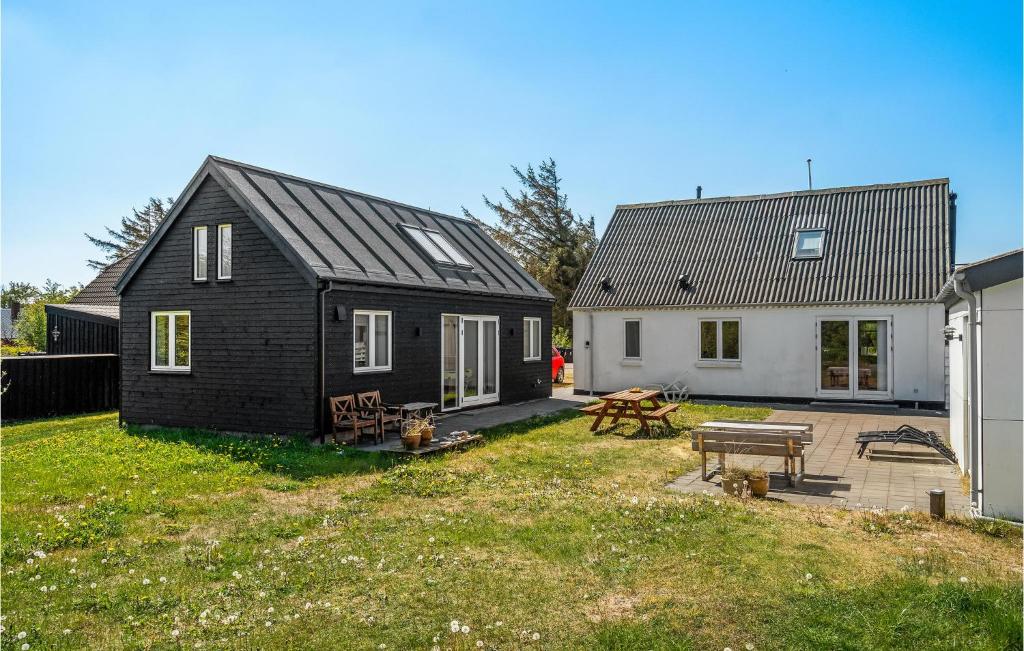 Holiday Home Stenbjerg Kirkevej