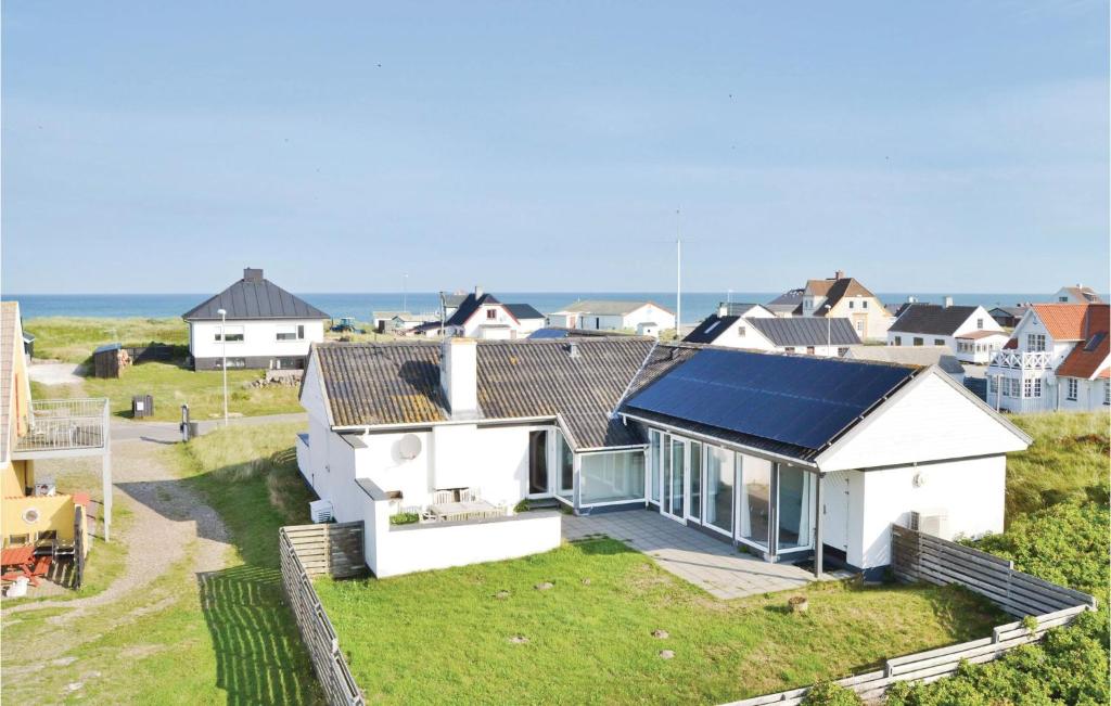 Gorgeous Home In Frøstrup With Wifi