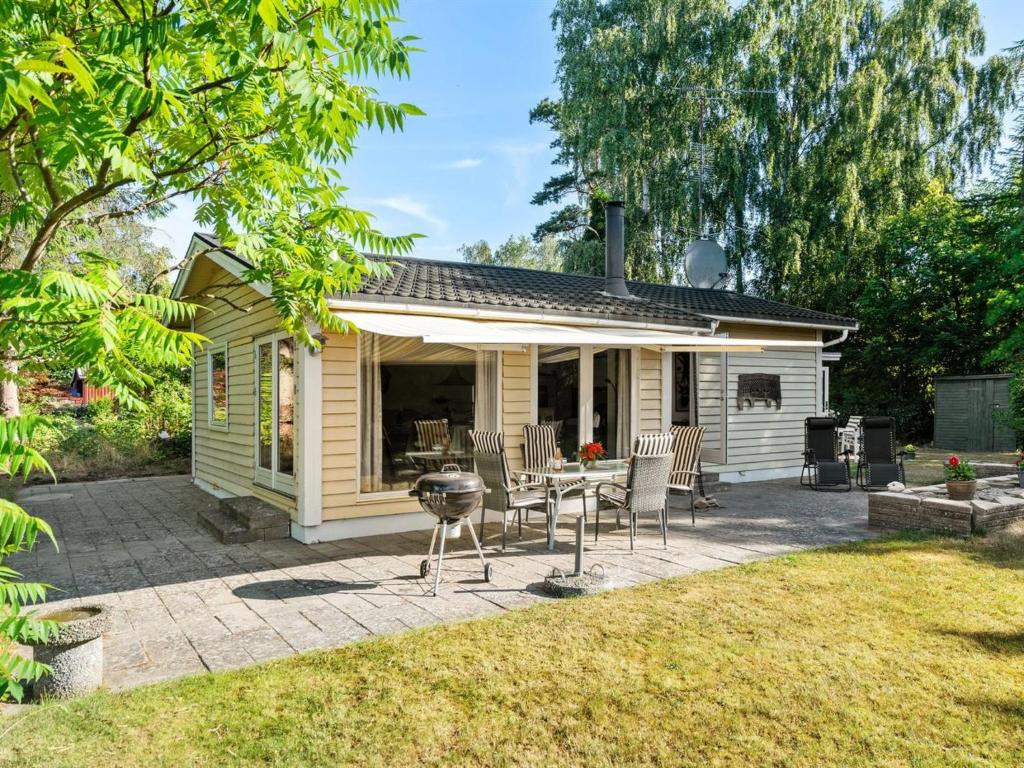 Holiday Home Guthbrand - 900m from the sea by Interhome