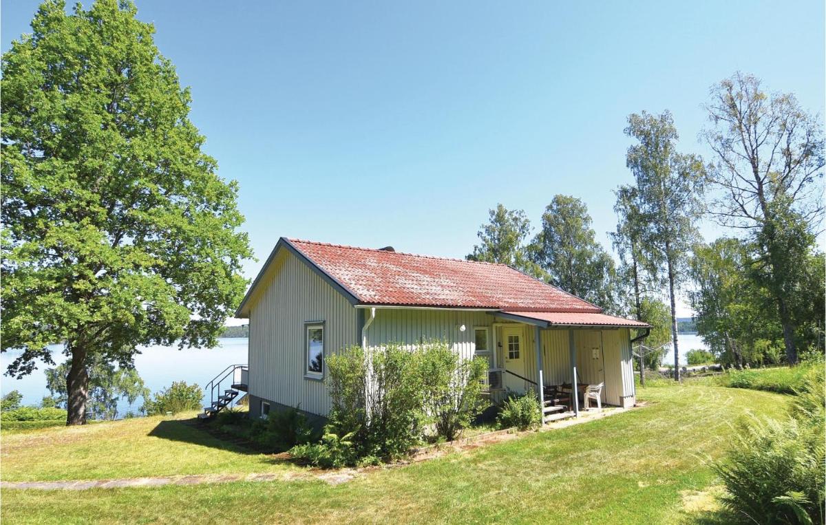 2 Bedroom Nice Home In Bengtsfors
