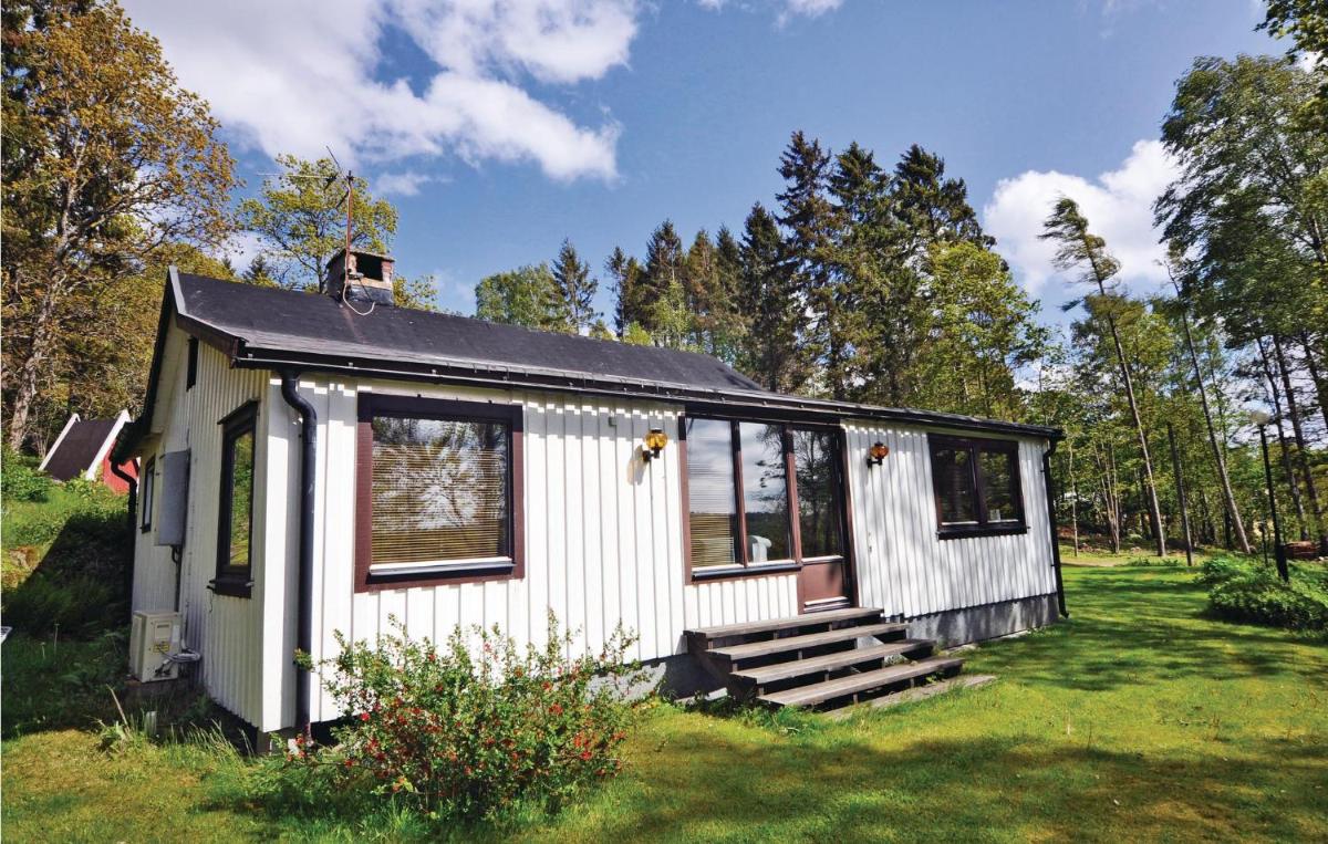 Gorgeous Home In Uddevalla With House Sea View