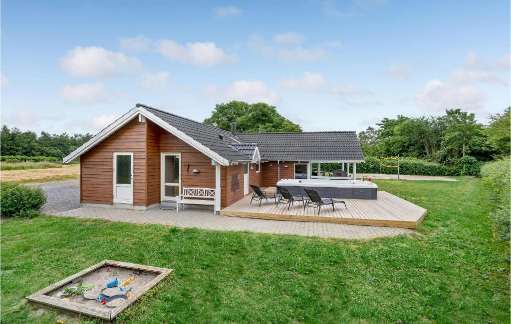 Holiday Home Vibelunden Rødby X