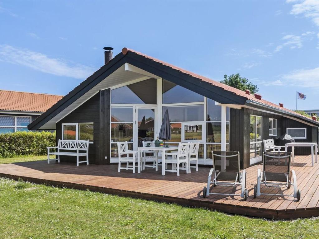Holiday Home Godtfrede - 950m from the sea by Interhome
