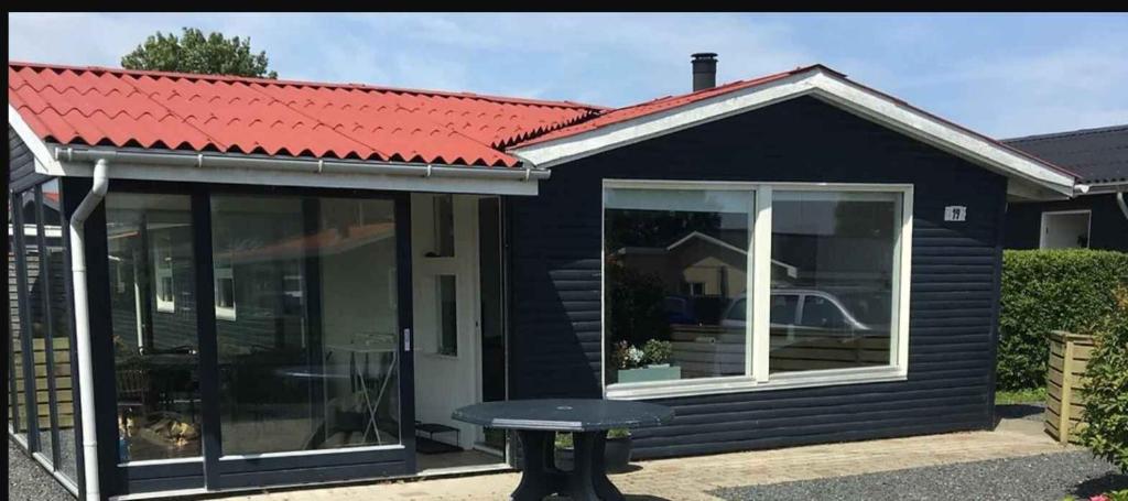Holiday Near The Beach In Popular Area