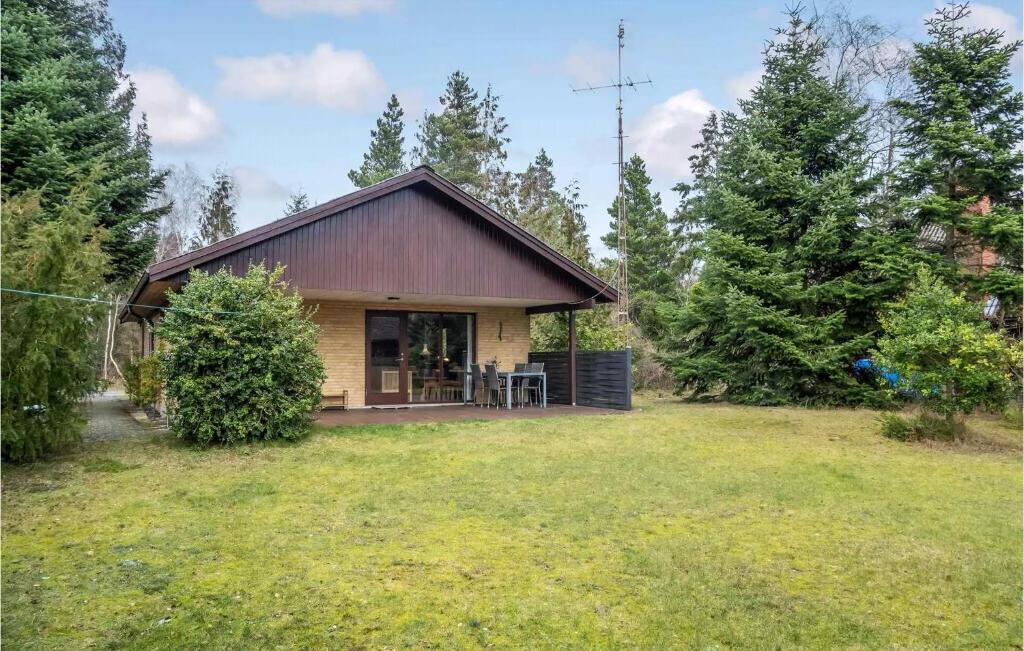 Lovely Summer House In Marielyst