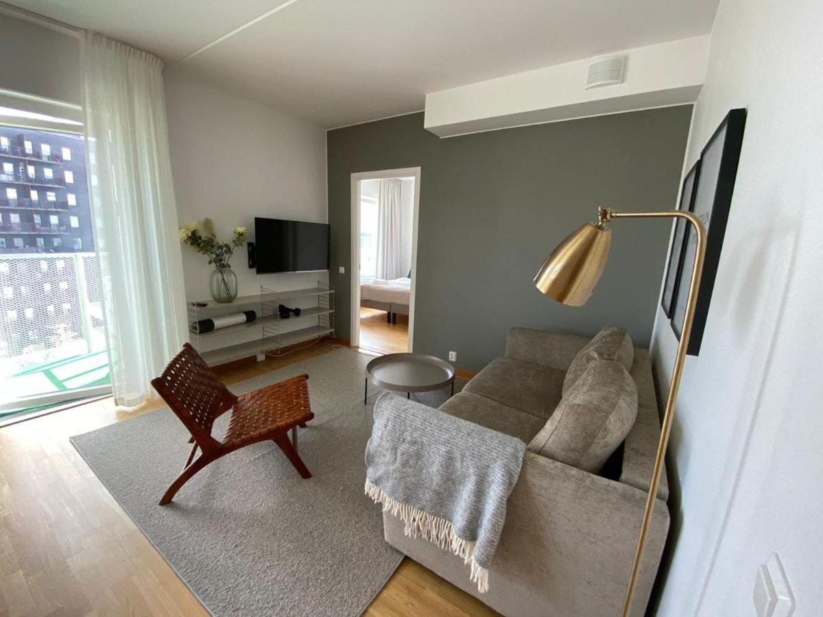 Luxury Business 1 Bedroom Apartment for 1-4 people