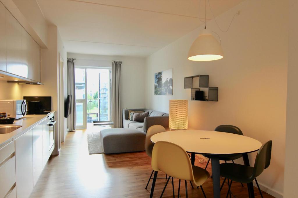Modern 2-bed wbalcony in Ørestaden