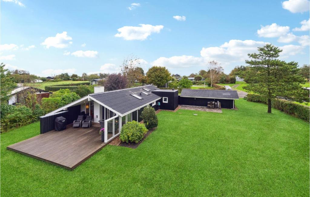 3 Bedroom Awesome Home In Frederikshavn