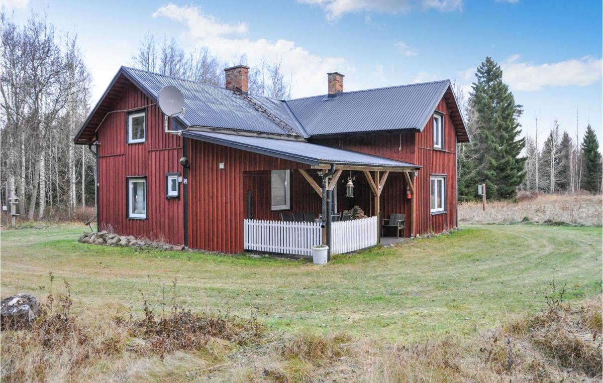 3 Bedroom Beautiful Home In Kristinehamn