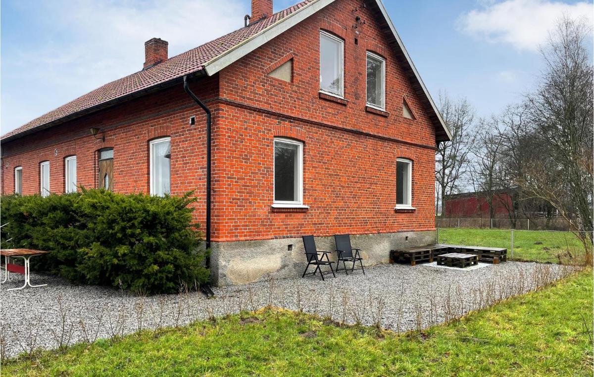 4 Bedroom Lovely Home In Södra Sandby