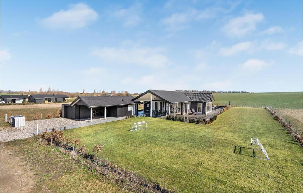 Amazing Home In Slagelse With Kitchen