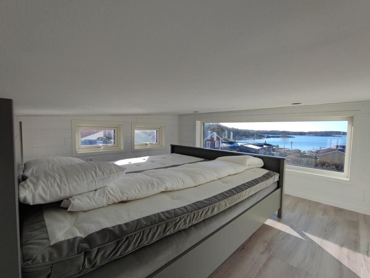 New villa, 45sqm, 2 bedrooms, loft, 80m from beach, fantastic views & very quiet area