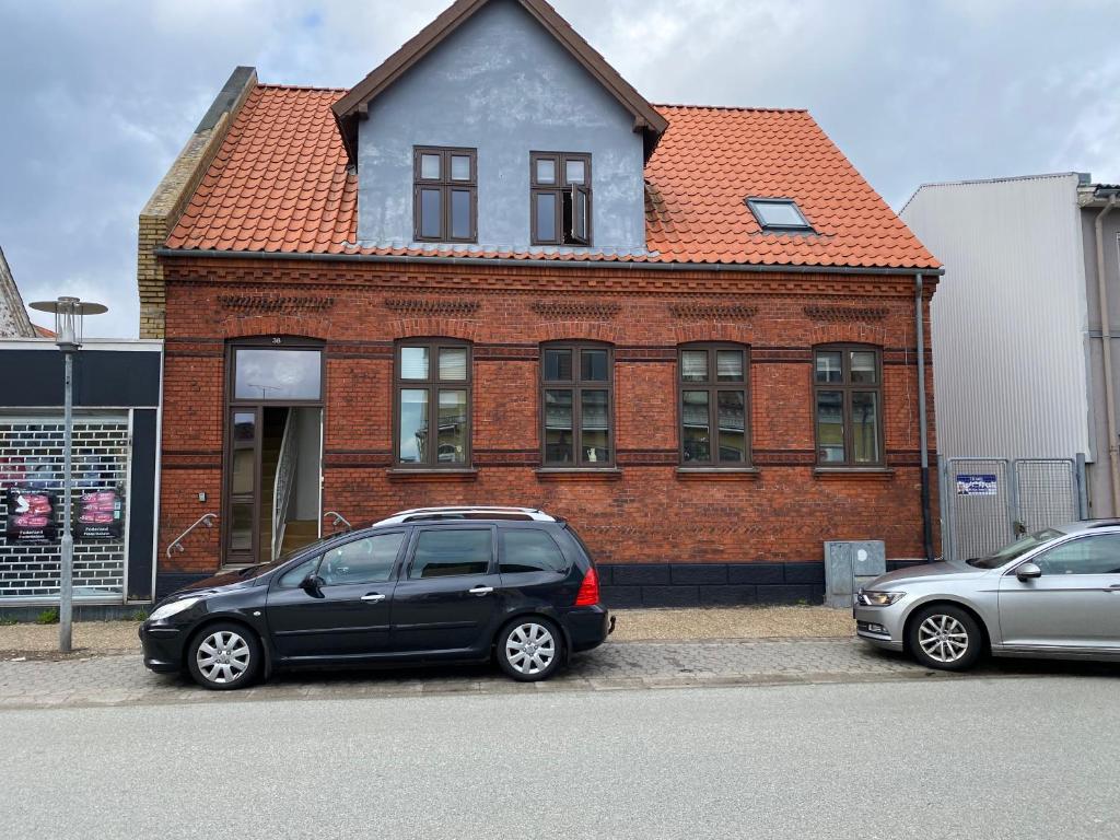 Oasen Ved Centrum 1 sal.