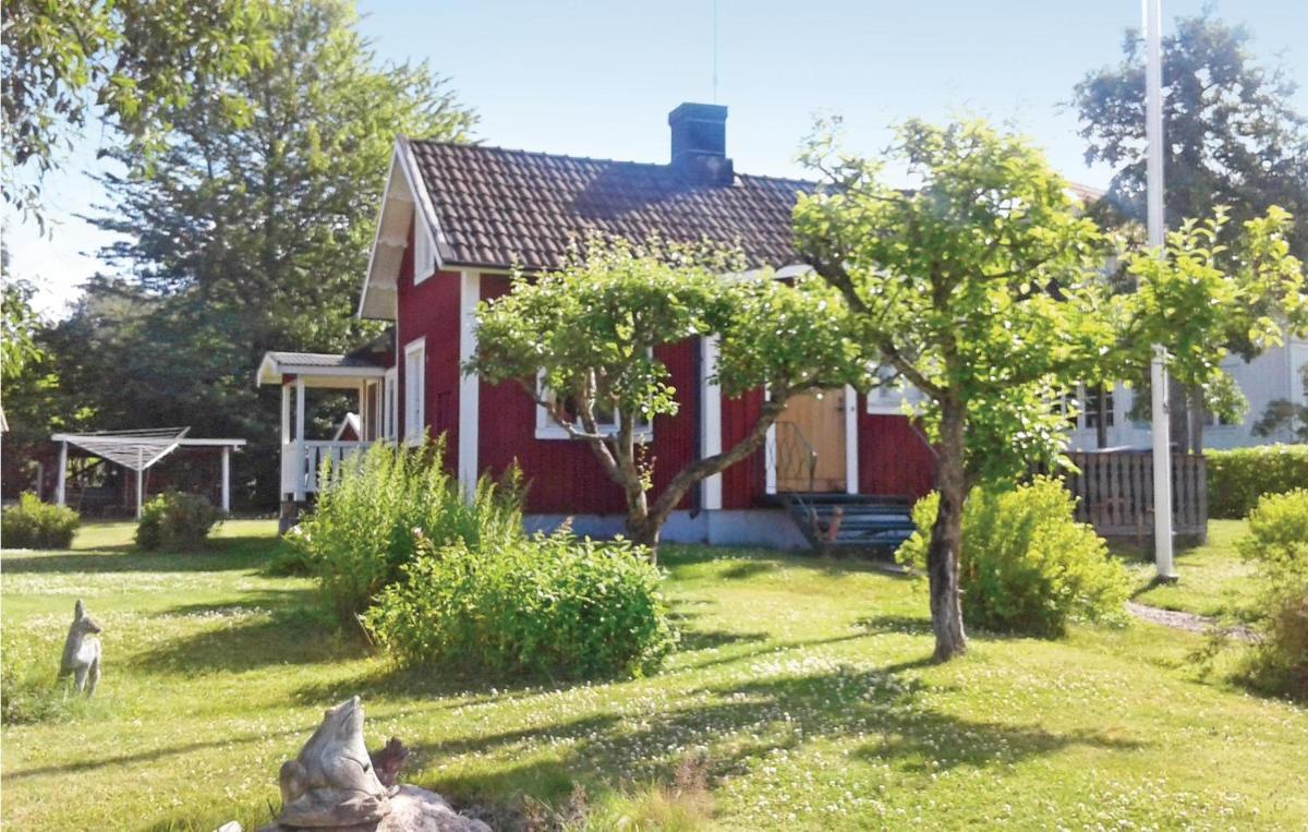 Awesome Home In Sjötorp With Wifi