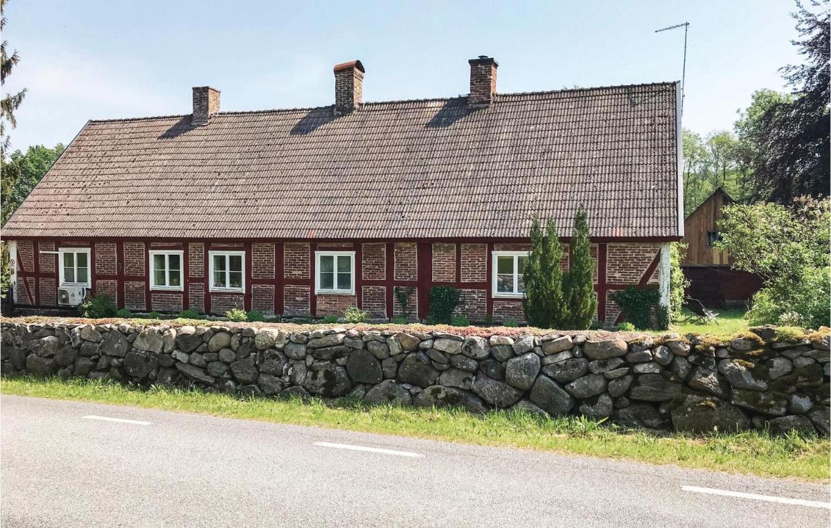 Gorgeous Home In Vinslöv With Wifi