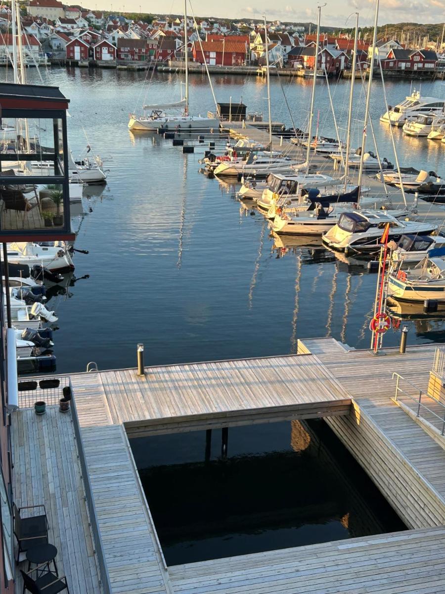 På bryggan