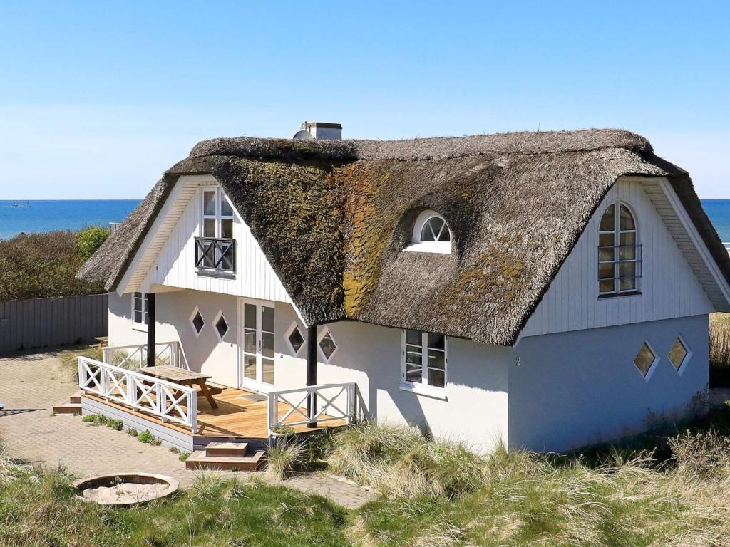 12 person holiday home in Hirtshals-By Traum