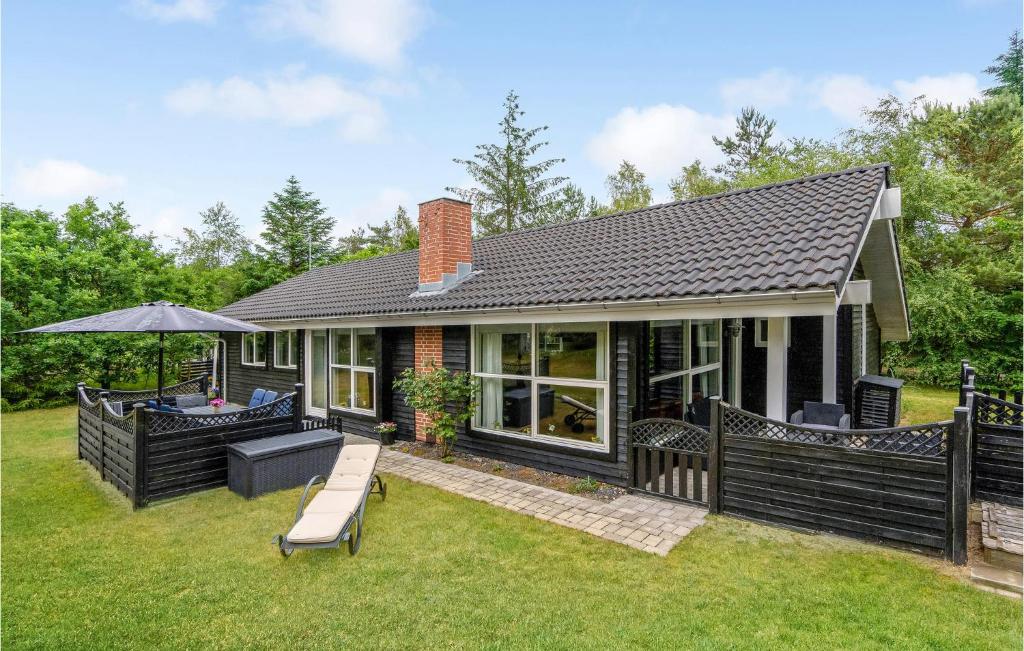 Lovely Home In Hals With Wifi