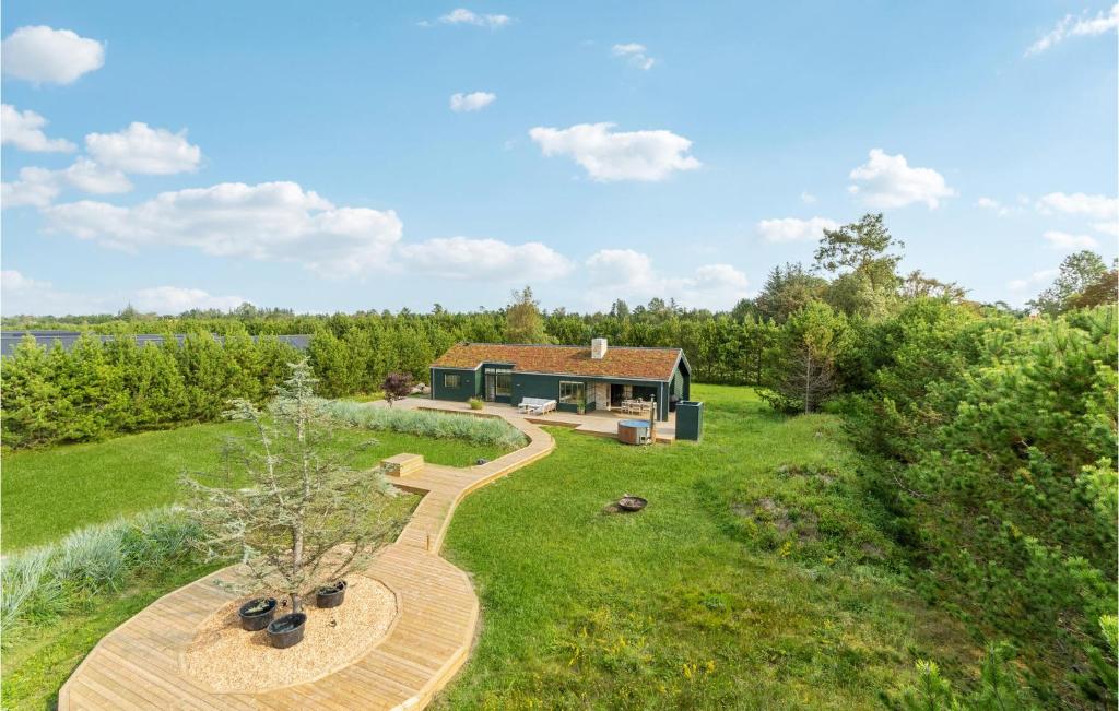 3 Bedroom Amazing Home In Jerup