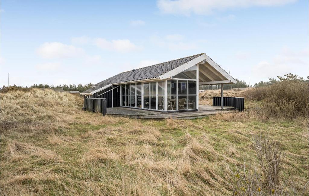 Awesome Home In Løkken With Wifi
