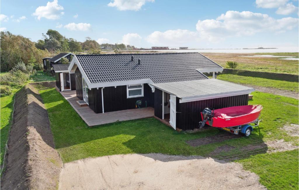 Gorgeous Home In Orø With Kitchen