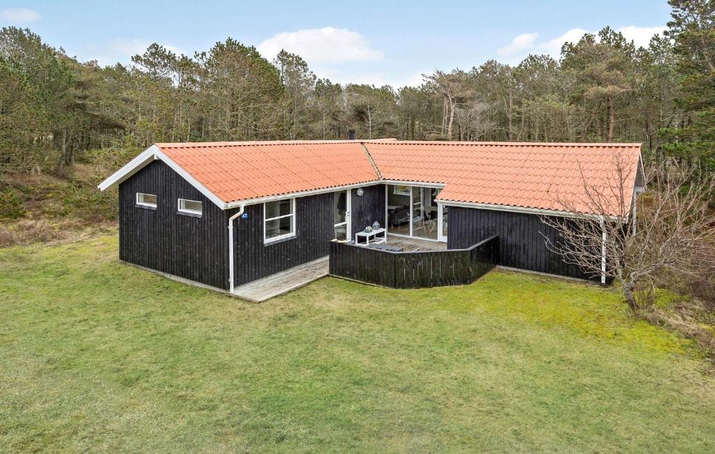 3 Bedroom Cozy Home In Thisted
