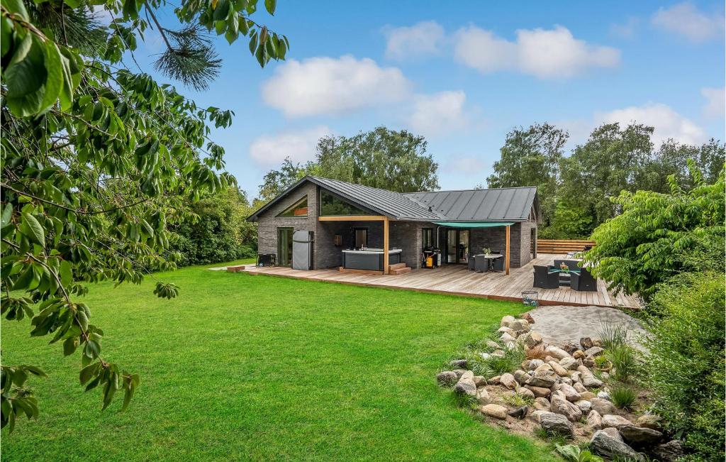 Lovely Home In Vordingborg With Jacuzzi