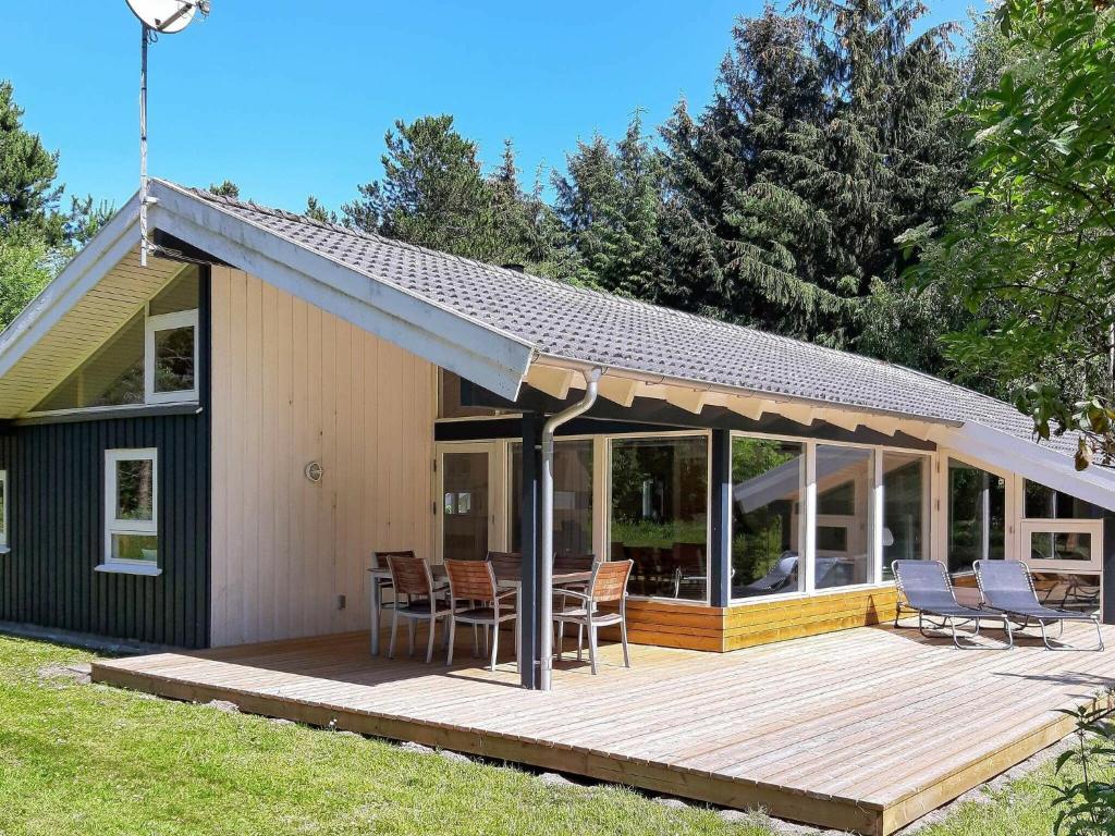 8 person holiday home in Bindslev-By Traum