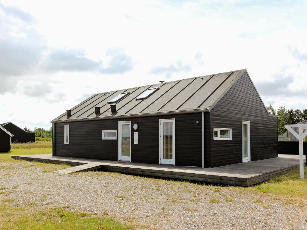 8 person holiday home in Brovst-By Traum