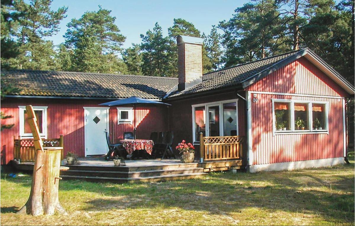 3 Bedroom Nice Home In Yngsjö