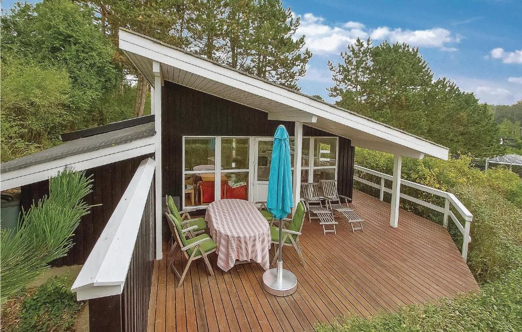 Two-Bedroom Holiday Home In Asnas
